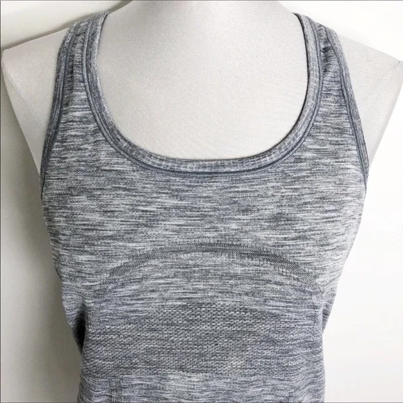 Lululemon Swiftly Tech Racerback in Slate /White 8 - Picture 4 of 14